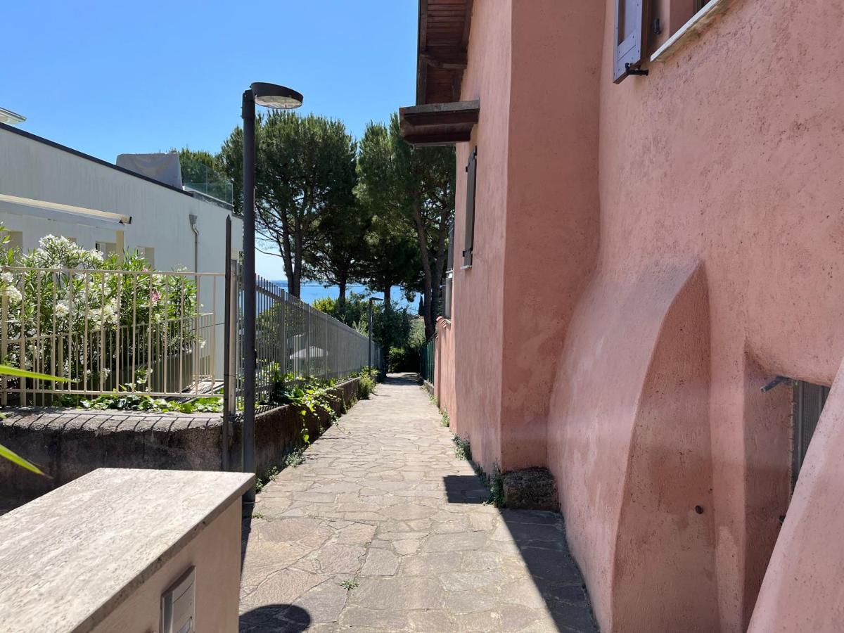 Bilocale A Due Passi Dal Lago Moniga del Garda Buitenkant foto